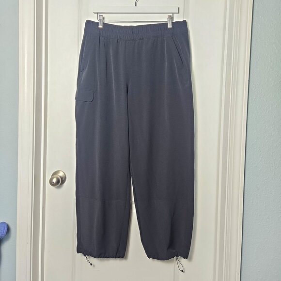Athleta Rip Stop Wide Leg Cargo Pant 28" - L Black - Picture 1 of 5